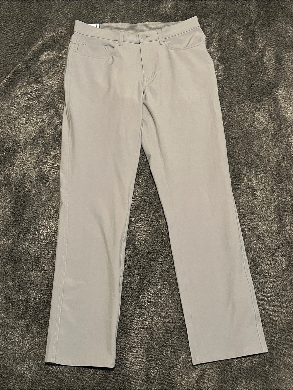 NWT Greg Norman Collection Men's Performance Golf Pants Light Gray Size 30